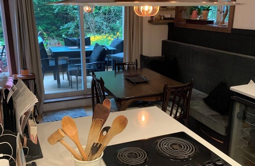 Austin Chalet De Esquí | At the heart of winter activities in the Eastern Townships, Chalet cap du ruisseau awaits you!