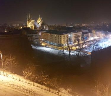 Erfurt Apartamento | AT THE TOP - Penthouse über den Dächern der Stadt