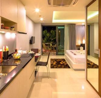 Rawai Hotel | At the tree by fatimah