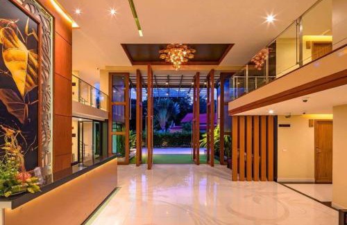 Rawai Hotel | At the tree by fatimah