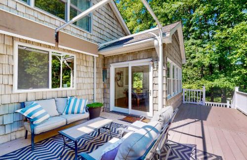 Bumpass Casa | At Your Leisure