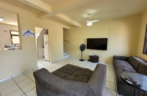 Pontal do Parana Casa | Atami, Cozy house close to the sea with heated pool.