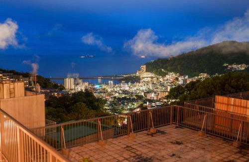 Atami Casa | Atami No 2 - Diamond Yu