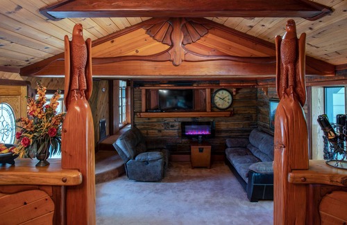Atascadero Cabina | Atascadero Lodge, Loft & Lounge