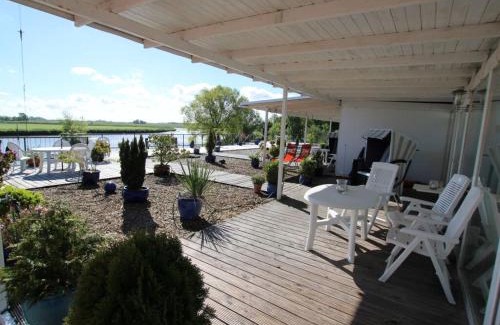 Geversdorf Casa | Atelier 1 Comfortable holiday residence