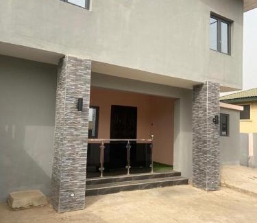 Ibadan Apartamento | Atelier Lux Homes- Modern Service Apartments with Amazing Designs