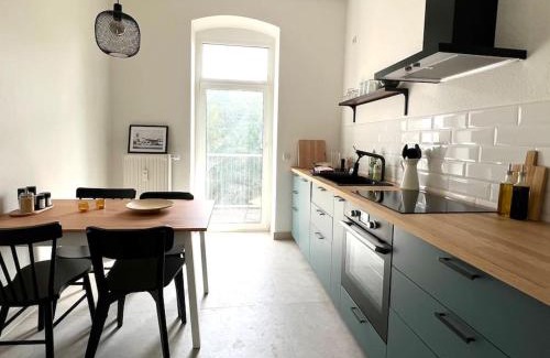 Sonnenberg Apartamento | Atelier Noé - Kunstvoll Wohnen - Wunderbares Frühstück möglich - Ruhig und nah am Zentrum -