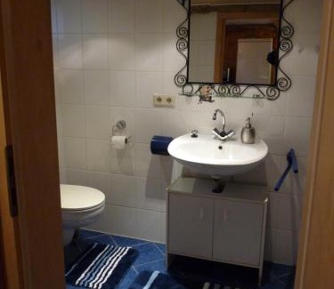 Troisdorf Apartamento | Atelierwohnung am Flughafen Köln -Bonn