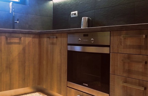 Ampelokipoi Apartamento | Completamente renovado, este piso espera a sus primeros huéspedes en el centro. AMA 00000054917