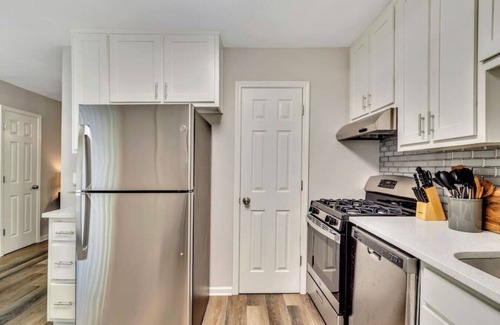 Austell Casa | ATH - Austell - 2BR - Pet Friendly - Fenced (2301)