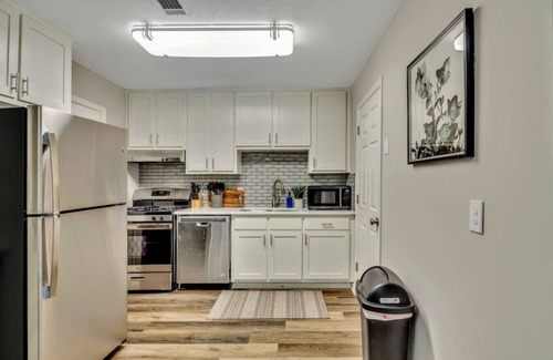 Austell Casa | ATH - Austell - 2BR - Pet Friendly - Fenced (2301)