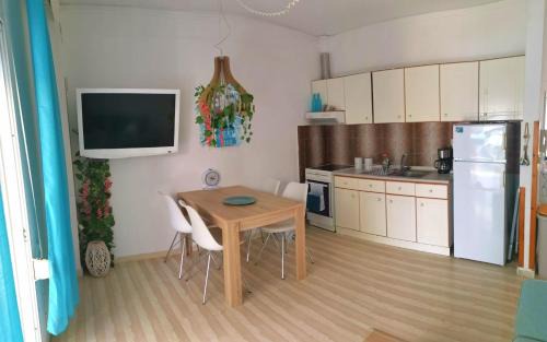 Nea Peramos Apartamento | Athena Apartment