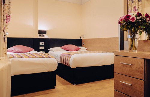 Paddington Hotel | Athena