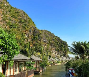 Đong Thanh Complejo | Athena Premier Resort Ninh Bình