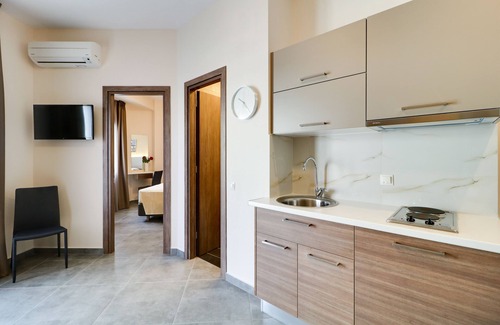 Omonia Casa | Athens Comfort Suites & Apartments