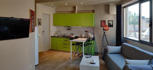 Thissio Apartamento | Athens Suites