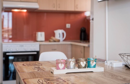 Platanias Town Hotel | Athina Apartments