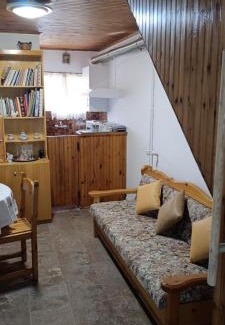 Kouramades Apartamento | Athina Country House