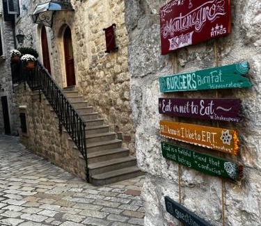 Kotor Old Town Casa | Athos Guesthouse