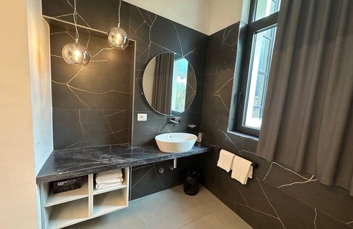 Riva del Garda Hotel | Athos Hotel