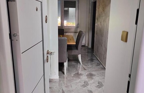 Kladovo Apartamento | Atina