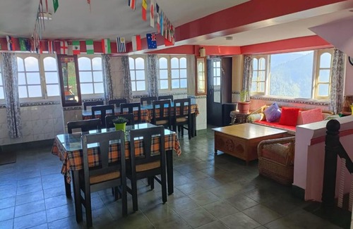 Darjeeling Casa | Atithi Homestay Darjeeling by StayApart