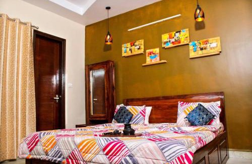 Faridabad Apartamento | Atithi Stay By Kasa Lusso - Luxury 2 BHK In Faridabad