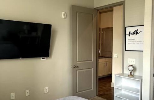 Lindbergh Apartamento | ATL Condo Entire Unit!! + Free wifi + Free Parking