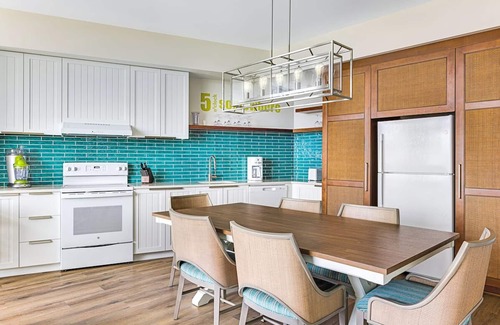 Downtown Atlanta Hotel | Atlanta Margaritaville 3 Bedroom Presidential!