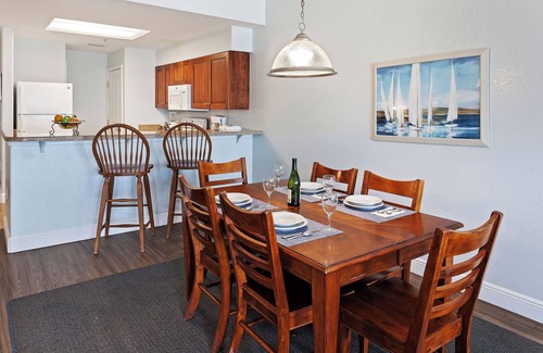 Ormond Beach Hotel | Atlantic Coast Condo Near Fishing Piers, Dining & Local Attractions
