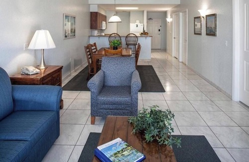 Ormond Beach Hotel | Atlantic Coast Condo Near Fishing Piers, Dining & Local Attractions