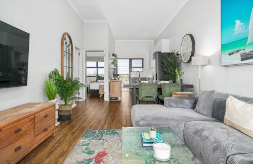 Blouberg Rise Apartamento | Atlantic Port 10 by Host Agents