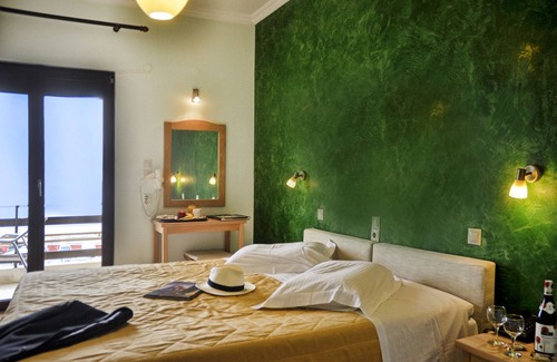 Corfu Town Hotel | Atlantis Hotel