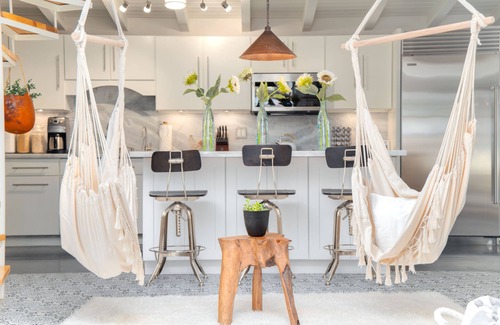 Midtown Casa | Atlantis House- beautiful residence close to beaches