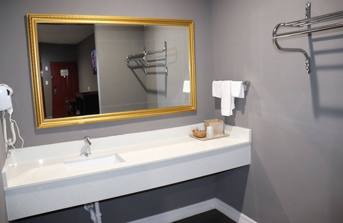 Houston Hotel | Atlantis Inn and Suites