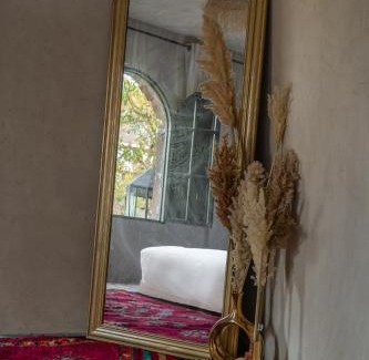 Tameslouht Cama Y Desayuno | Atlas Agafay Horizon Marrakech Auberge & Luxury Suites