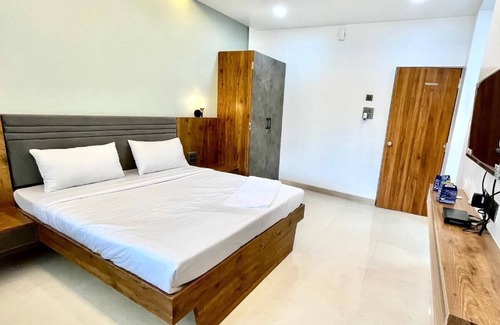 Girinagar Complejo | Atmabodh 1-Day Rejuvenation Package