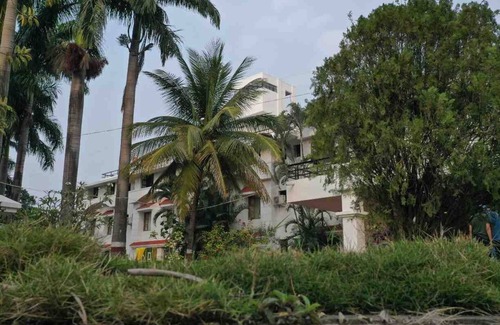 Girinagar Complejo | Atmabodh 1-Day Rejuvenation Package