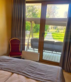 Sendvario seniunija Apartamento | Atostogų būstas su jacuzzi