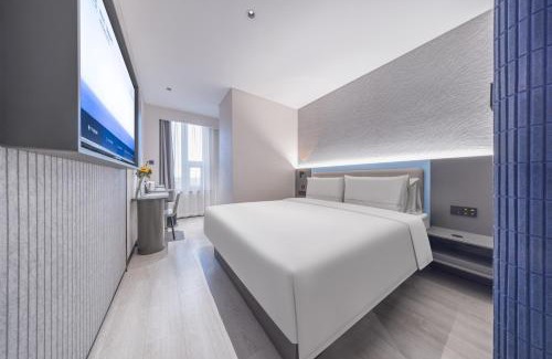 Xuanwu Hotel | Atour Light Hotel Beijing West Station North Square