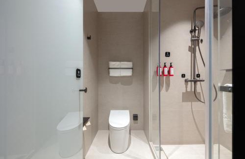 Fengze Hotel | Atour Light Hotel Jiuyi Street Ancient City