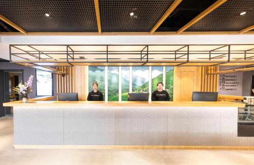 Jianwai Street Hotel | Atour X Hotel Beijing CBD International Trade Bridge