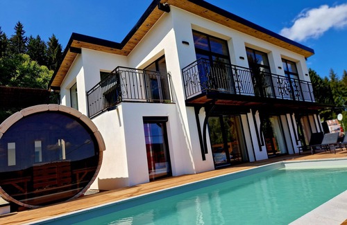 Xonrupt-Longemer Casa | "ATPeak Lodge Prestigious Mountain Accommodation