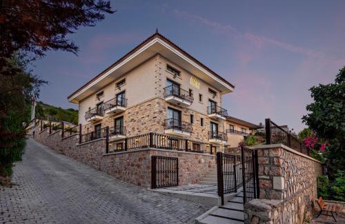 Cesme Hotel | Atrium Taş Otel