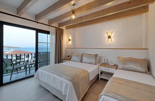Cesme Hotel | Atrium Taş Otel