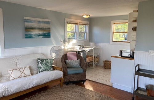 Block Island Apartamento | Attached Apartment Near It All. Organic Farmstead. Stunning Views. Pet-friendly.