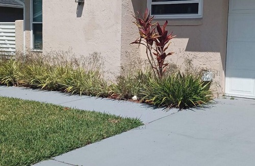 Ventura Casa | Attention Golfers! Golf Course Home in Gated Community 5 Miles from Airports