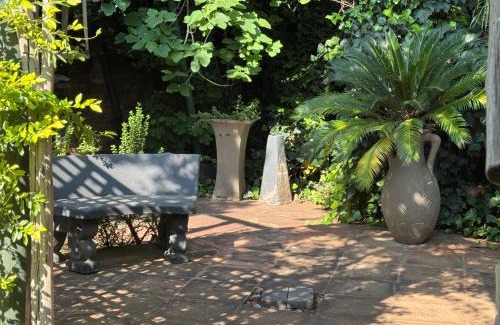 Garsfontein Cama Y Desayuno | Atterbury Value Bed and Breakfast