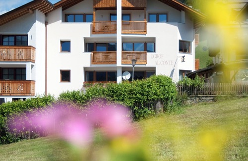 San Martino in Badia Condominio | Attic apartment 80sqm 6 people with sheets kitchen oven dishwasher