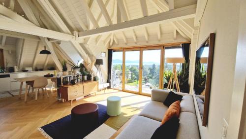 Jouxtens-Mezery Apartamento | Attic Apartement - Penthouse 2 Bedrooms